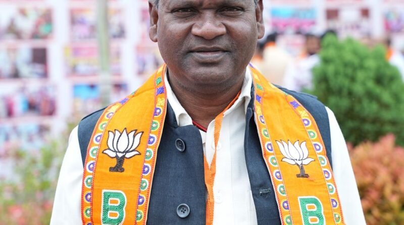 Ktg news : कटघोरा विधायक प्रेमचंद पटेल ने दी रक्षाबंधन एवं विश्व आदिवासी दिवस की शुभकामनाएं, कहा— यह पर्व प्रेम, विश्वास और संस्कृति की समृद्ध परंपरा का प्रतीक.