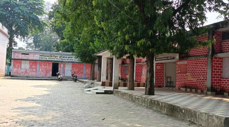 ktg news : फिजिक्स की अधूरी पढ़ाई पर भड़का युवा कांग्रेस.. बच्चों का भविष्य अंधकार में.. शिक्षा व्यवस्था सुधार की मांग — SDM को सौंपा ज्ञापन.